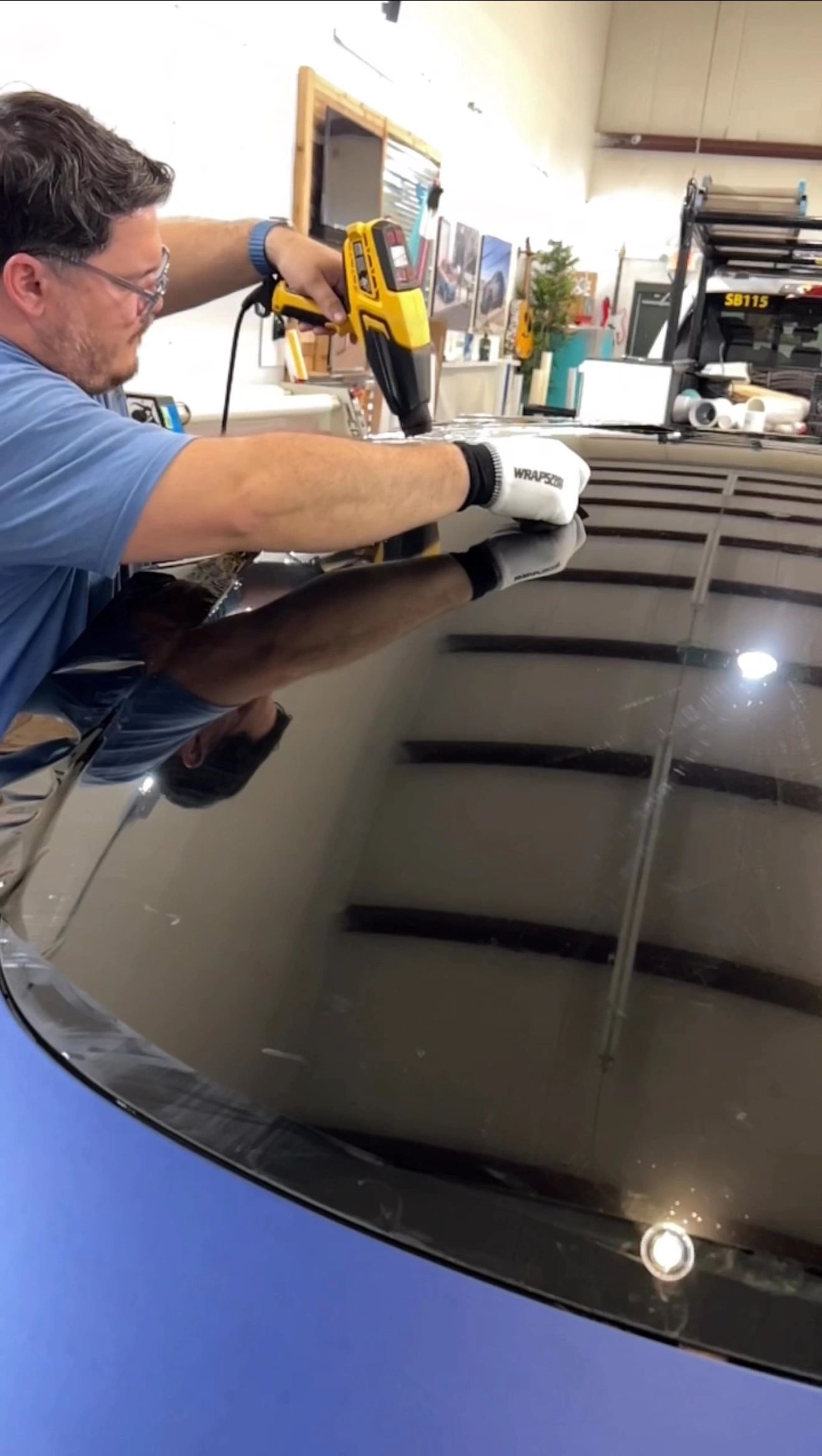 Mobile tinting service